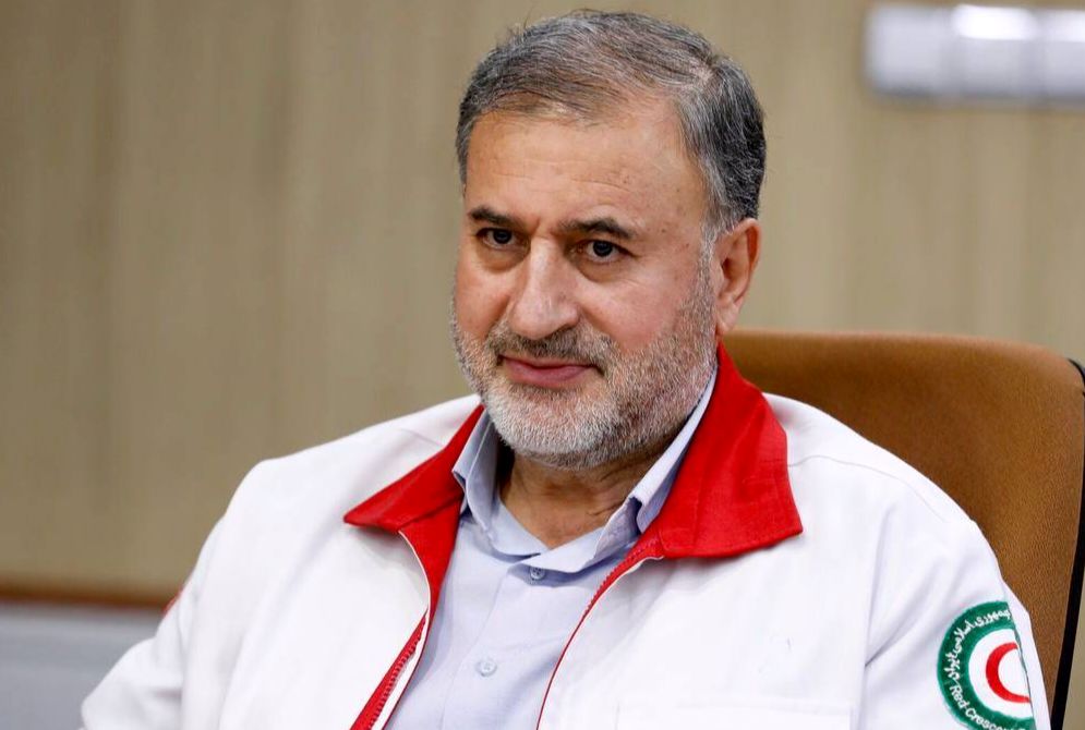 ۶۵ تیم واکنش سریع امداد و نجات هلال احمر در جستجو‌جوی بالگرد رئیس جمهور پای کار بودند