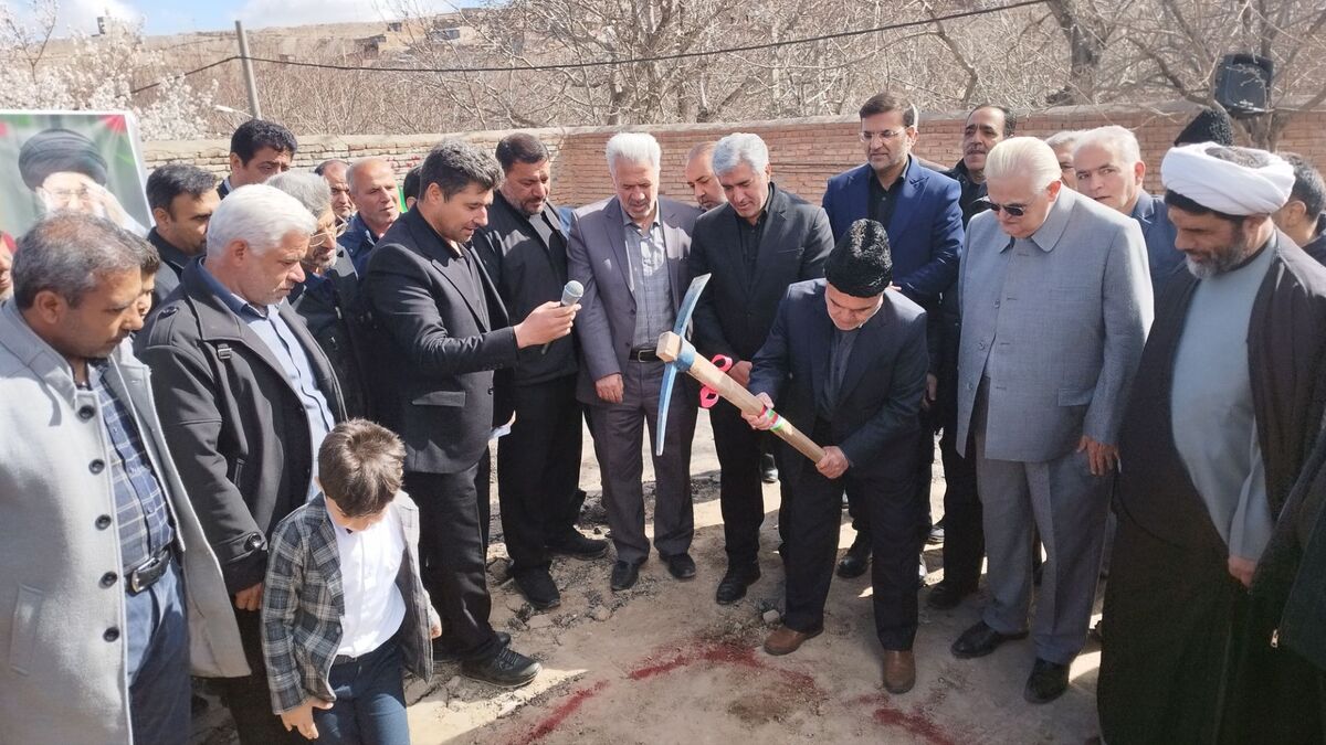 آغاز ساخت مدرسه شش‌کلاسه خیرساز «حاج غلام‌حسین صالحی» در کهنمو