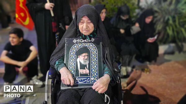 قاب پانا میزبان مراسم شب های محرم مسجد جامع نیشابور 