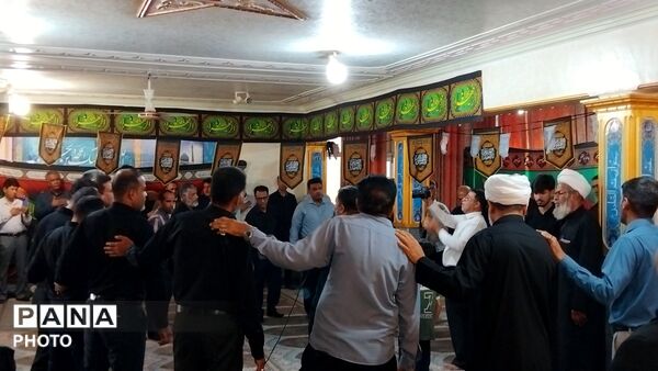  برگزاری آیین سوگواری اباعبدالله الحسین(ع) در آموزش و پرورش ناحیه ۲ بندرعباس