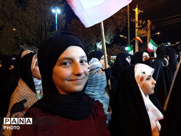 جشن بزرگ روز دختر در میدان امام حسین (ع)کبودرآهنگ