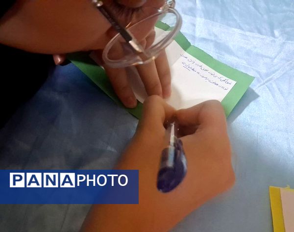 بازسازی کتابخانه مدرسه حضرت خدیجه کبری به‌مناسبت هفته کتاب و کتابخوانی برای ارتقا سطح علمی دانش‌آموزان