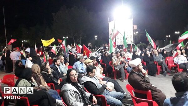 مردم با اتحاد در دفاع ازوطن در مقابل زورگویی و تهدید پای کار هستند 