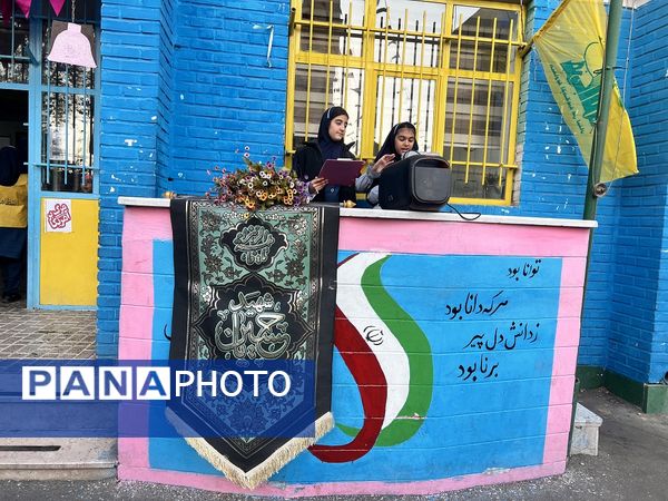 مراسم بازسازی عتبات عالیات در دبستان المهدی ناحیه 2 کرج 