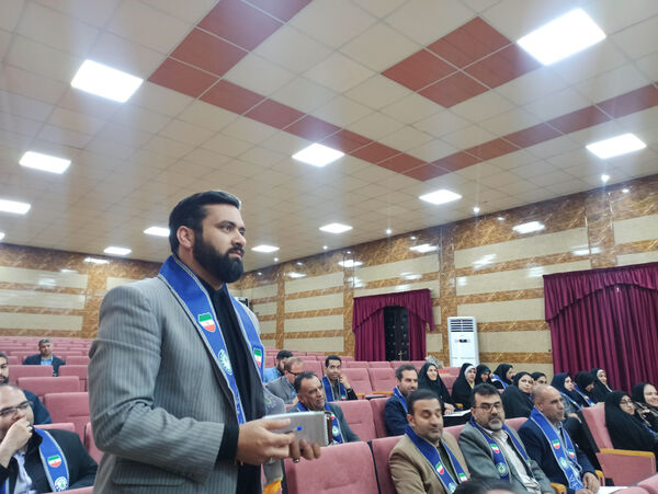 نشست هم‌اندیشی مسئولان سازمان دانش‌آموزی نواحی و مناطق استان فارس