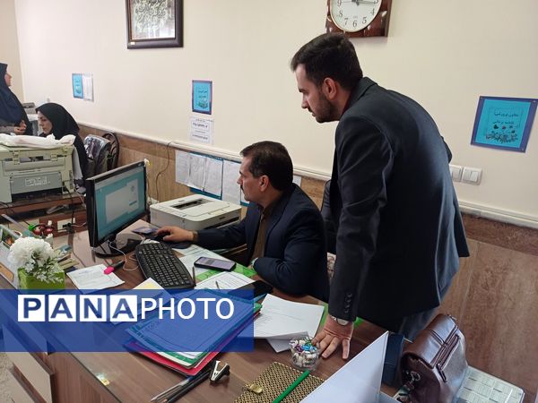 بازدید معاون آموزش متوسطه اداره‌کل آموزش و پرورش استان از مدارس شهرستان جاجرم 