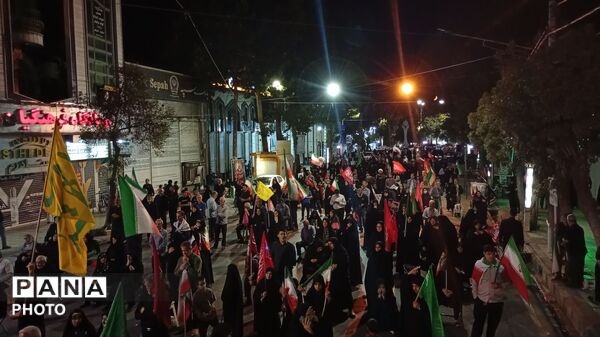 به یادِ ناله‌هایی که در خرابه به زنجیر کشیده شد