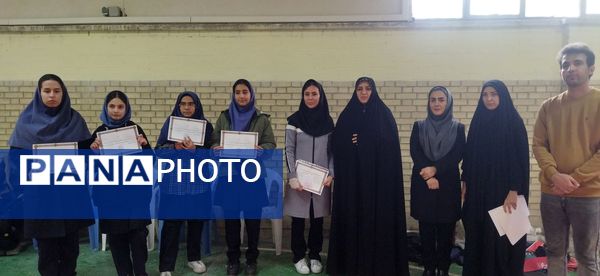 مسابقات شطرنج متوسطه دختران شهرستان قدس 