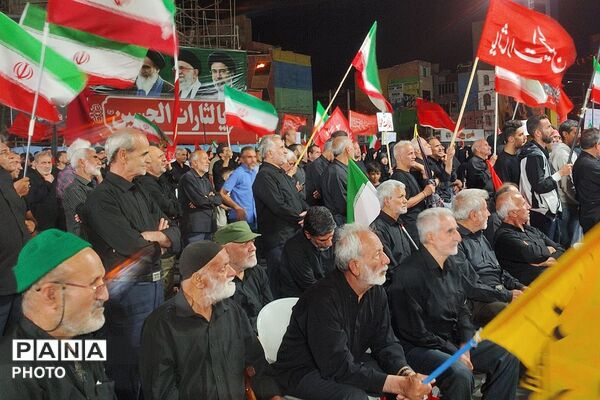 صحیح خوانی و باز خوانی احکام در موکب شمیم میدان امام خامنه‌ای شهرستان قدس 
