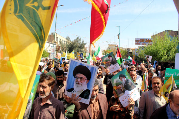 جلوه هایی شکوهمند از راهپیمایی روز جهانی قدس در قم