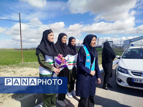 بازدید معاون فعالیت‌های تشکیلاتی سازمان دانش‌آموزی از مدارس تمام تشکیلاتی مدارس خدابنده