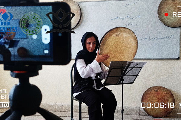 گروه دف‌نوازی رادیو پانا آنلاین؛ طنین نغمه‌های ملی در خدمت هنر و فرهنگ