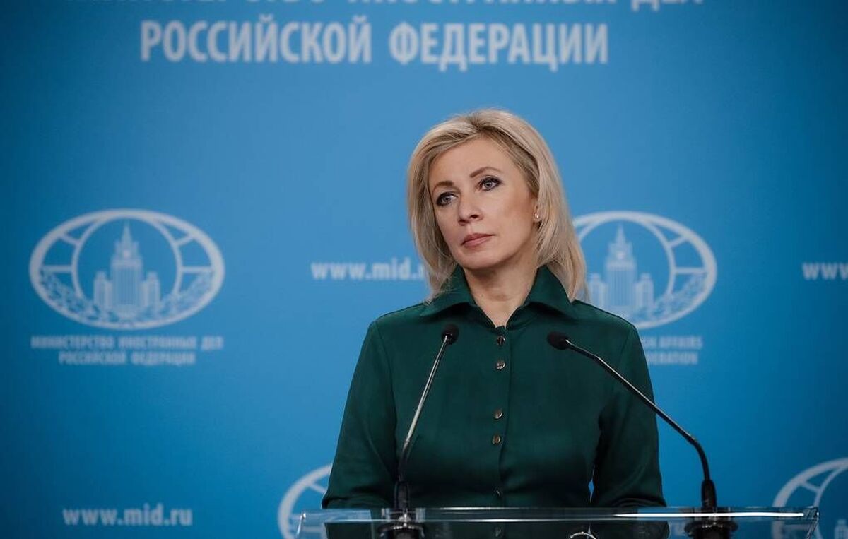 زاخارووا: اروپا به جای ایران، روی گرینلند تمرکز کند