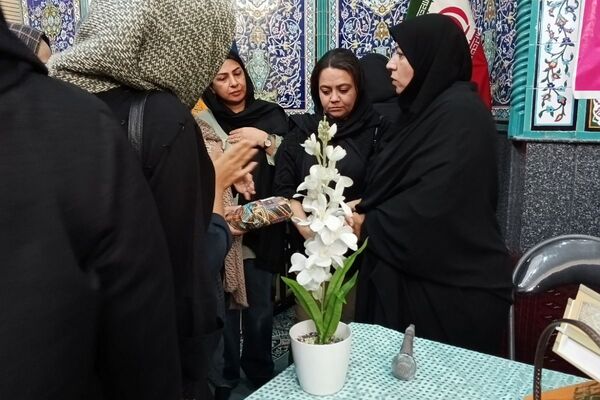 چهره‌های جدید انجمن دبیرستان هدی؛ با رای اولیا دانش‌آموزان