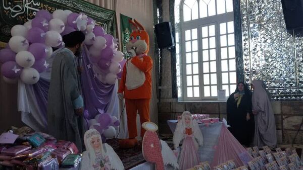 جشن تکلیف دانش‌آموزان دبستان شهید کاظم بهمنش ناحیه 4 کرج 