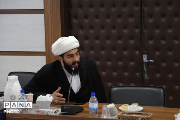 نشست هم‌اندیشی اجرای طرح «مسجد، مدرسه، محله‌محور» در سازمان دانش‌آموزی کشور