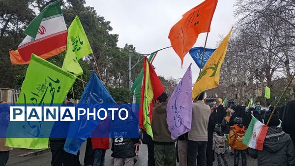 راهپیمایی ۲۲ بهمن در گلستان
