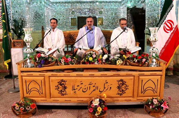 آیین ملی جزءخوانی قرآن کریم در آستان مقدس حضرت محمدهلال بن علی (ع)
