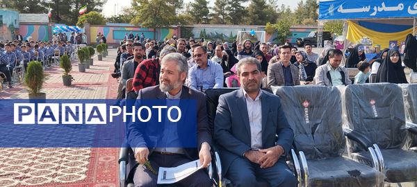  جشن جوانه‌ها در دبیرستان پسرانه متوسطه اول میرزا حسن افشار ناحیه 7 مشهد