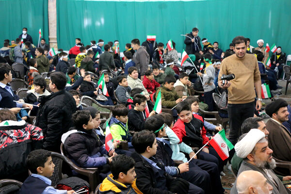 رونمایی از کتاب «سردار ایرانی» ویژه نوجوانان در قم