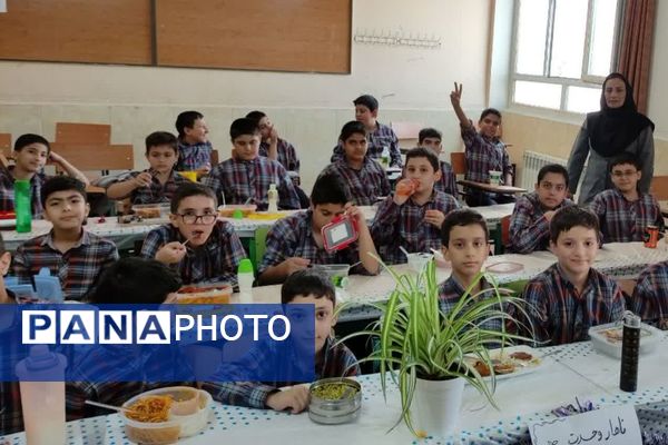  ناهار وحدت موج همدلی و صمیمیت