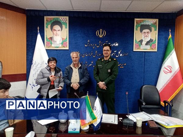 جلسه کمیته پشتیبانی بسیج دانش آموزی حوزه امام جعفر صادق علیه السلام