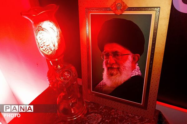 مشهد در انتظار وداع
