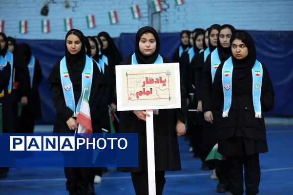 سالن شهید رجایی ورامین میزبان همایش یاوران انقلاب