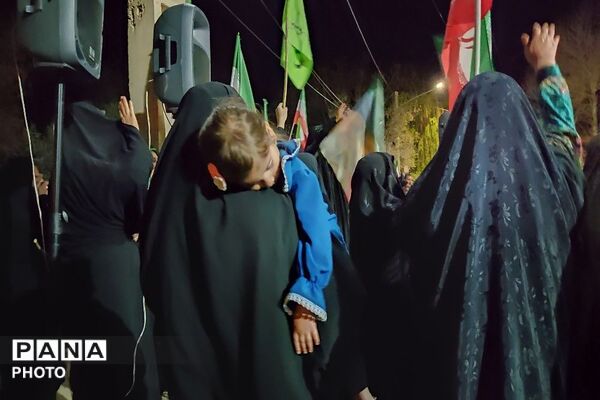 هجدهمین شب از اجتماعات خیابانی در شهر بار نیشابور