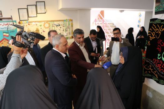 بازدید میدانی مدیرکل آموزش و پرورش شهرستان‌های استان تهران از مدارس شهرستان ری در آغاز پروژه مهر 