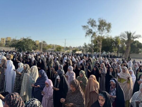 نماز عید سعید فطر در بندرعباس 