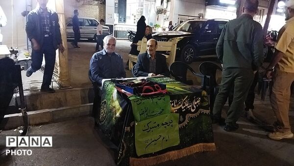 گذری بر فعالیت موکب سرداران مقاومت  در دویست و دومین شب از اجتماعات مردمی بلوار فضل نیشابور 