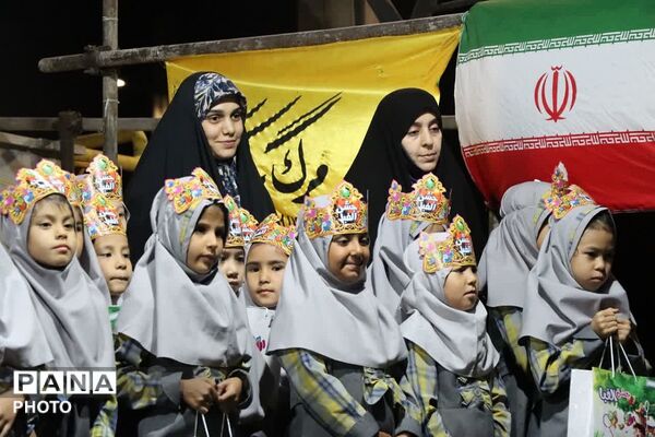 جشن الفبا و ایستادگی در تجمعات شبانه مردمی قلعه نو