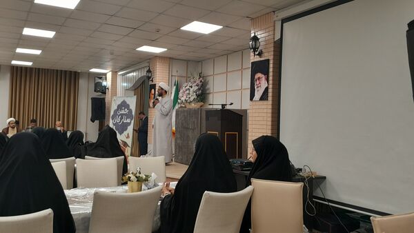 جشن ستارگان منطقه تبادکان در سالن رفاهی امام حسن مجتبی(ع)
