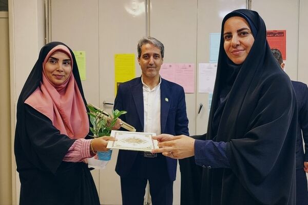  قدردانی مدیر منطقه ۱۳ از کارکنان آموزش‌وپرورش