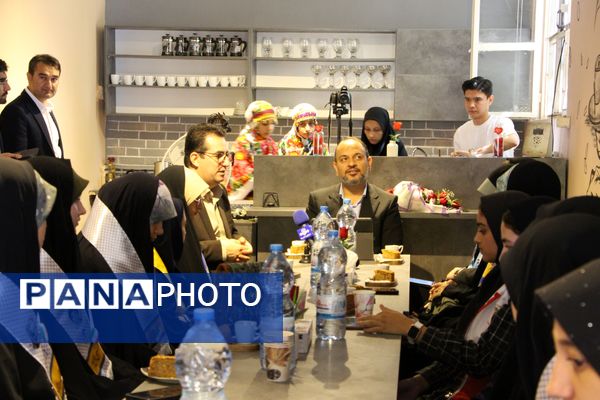 افتتاح کافه گفتگو در کانون ریحانه بجنورد 