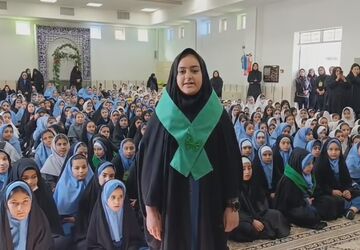 یاد مادر، اشک دختران؛ سوگواره فاطمی در دبستان ام‌البنین(س)