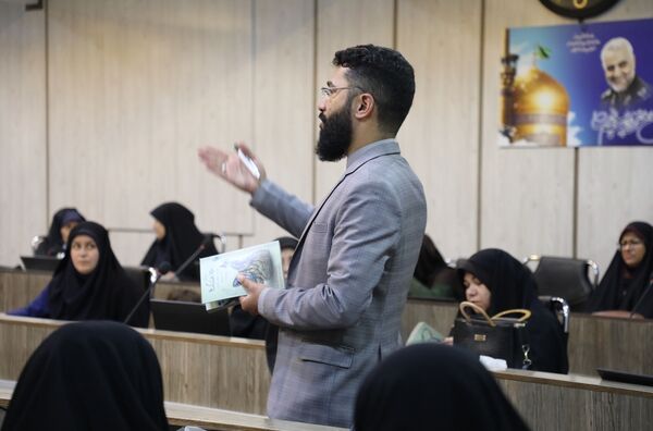 سومین کارگاه تربیت مربی سواد رسانه در تبادکان