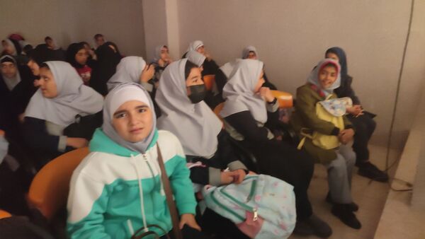 بازدید علمی دانش‌آموزان دبستان شاهد حاج تقی آقا‌بزرگ از پژوهش‌سرای علامه طباطبایی ناحیه یک مشهد