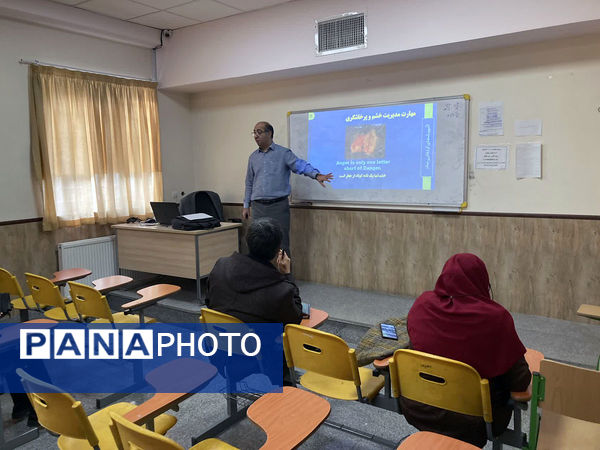 برگزاری کارگاه‌های نماد شهرستان بجنورد 