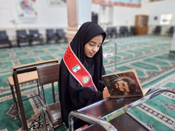 مراسم اعتکاف دانش آموزی آموزشگاه مریم سنگان شهرستان رشتخوار