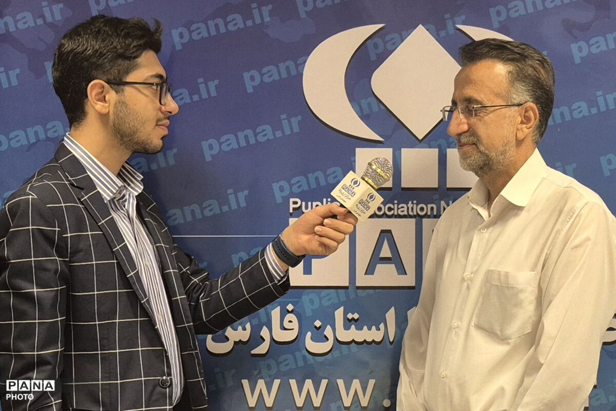 هدف تشکیلات سازمان دانش‌آموزی، تربیت اجتماعی و کادرسازی برای آینده کشور است
