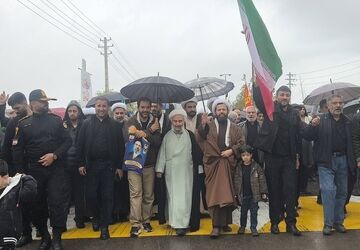 حضور حماسی مردم زرقان در راهپیمایی یوم‌الله قدس 