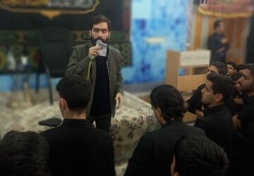 برگزاری مراسم دهه دوم فاطمیه در دبیرستان شهدای علم و فناوری بهارستان دو