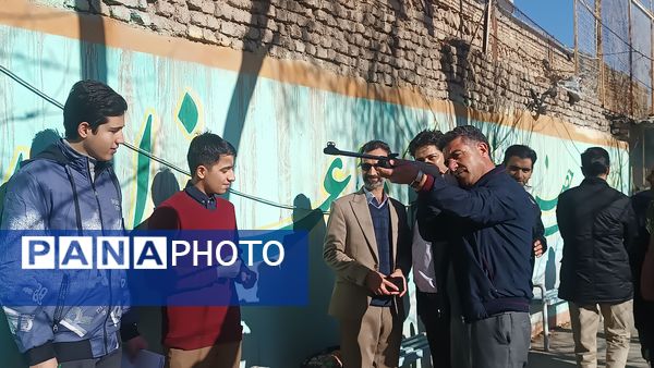 برگزاری مسابقات تیراندازی ویژه دبیران به مناسبت دهه فجر در نیشابور