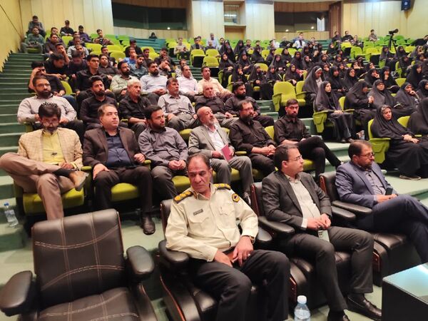اختتامیه گردهمایی بزرگ فعالان فضای مجازی استان کرمان