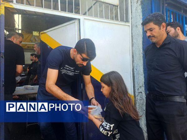 محرم و صفر تفسیر داستانی از عشق الهی ، بندگی و آزادگی است