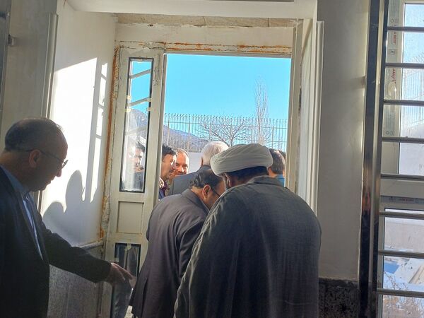 بازدید استاندار از مخزن آب در حال احداث هزار مترمکعبی شوقان 