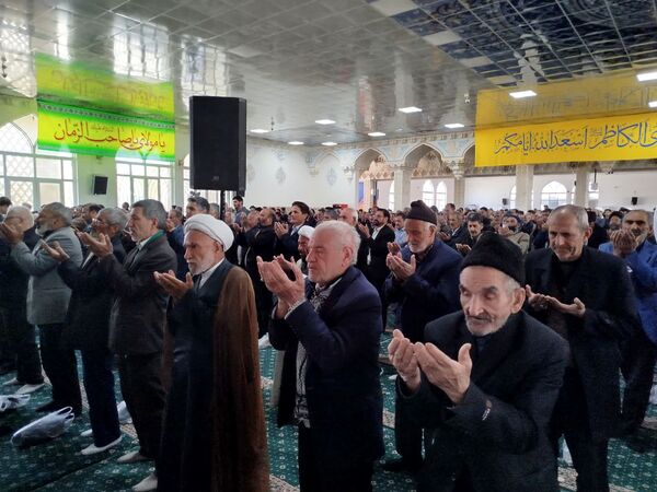 نماز جمعه در شهرستان کاشمر 