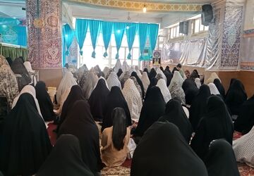 صفوف نماز جمعه جلوه‌گاه اقتدار ملی